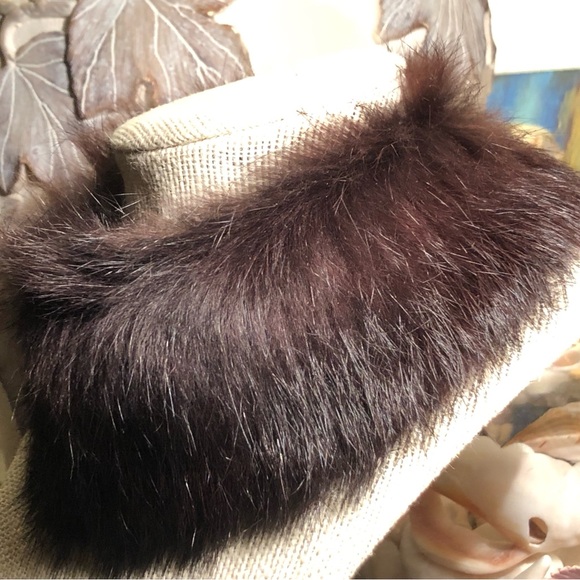 ** Vintage Fur Collar ** SOFT~Mink or Rabbit? - Picture 9 of 15